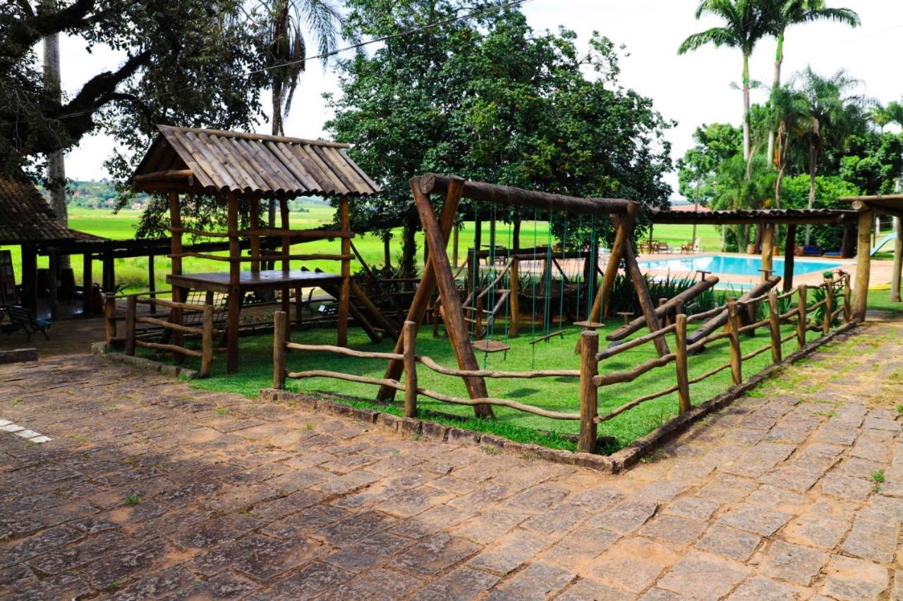 Porto Fazenda Hotel Alfenas Exterior photo
